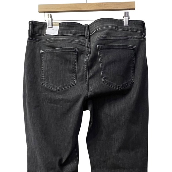 Chicos Straight Leg‎ Jean Size 2 Short L Vancouver Gray Wash Denim Mid Rise NWT - Picture 5 of 14